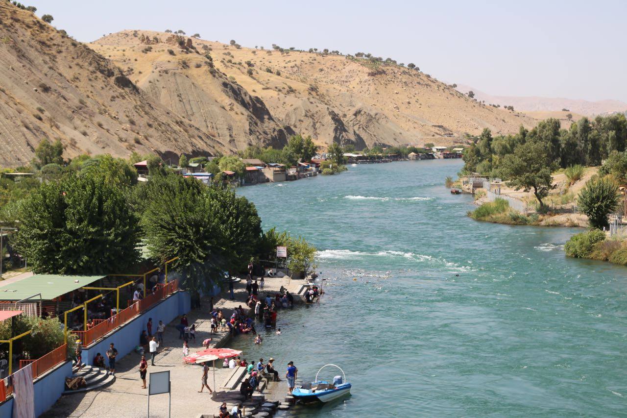 به‌وێنه‌.. چواره‌م رۆژى جه‌ژن له‌سه‌يرانگه‌كانى دوكان